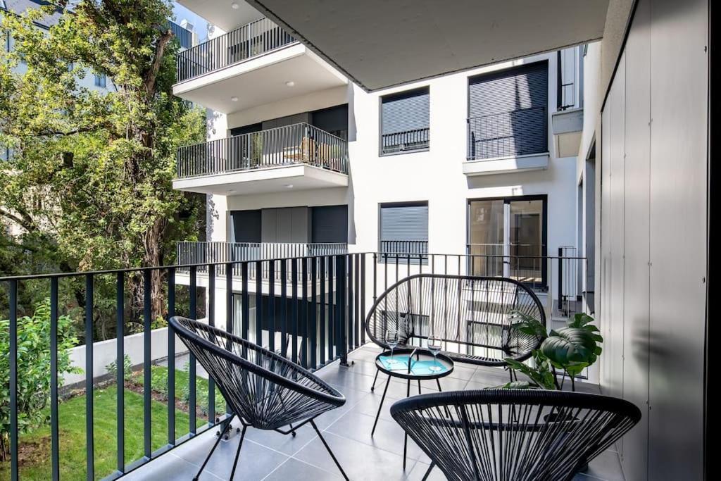Marone 209 Budapest ~ Ac/Balcony/Indoor Parking Екстер'єр фото