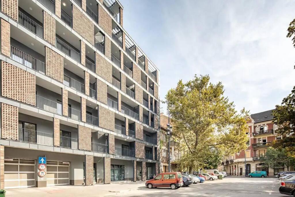 Marone 209 Budapest ~ Ac/Balcony/Indoor Parking Екстер'єр фото